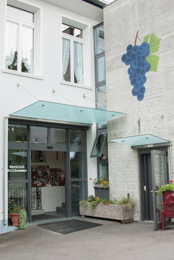 Speiserestaurant Traube Kuttigen Exterior foto